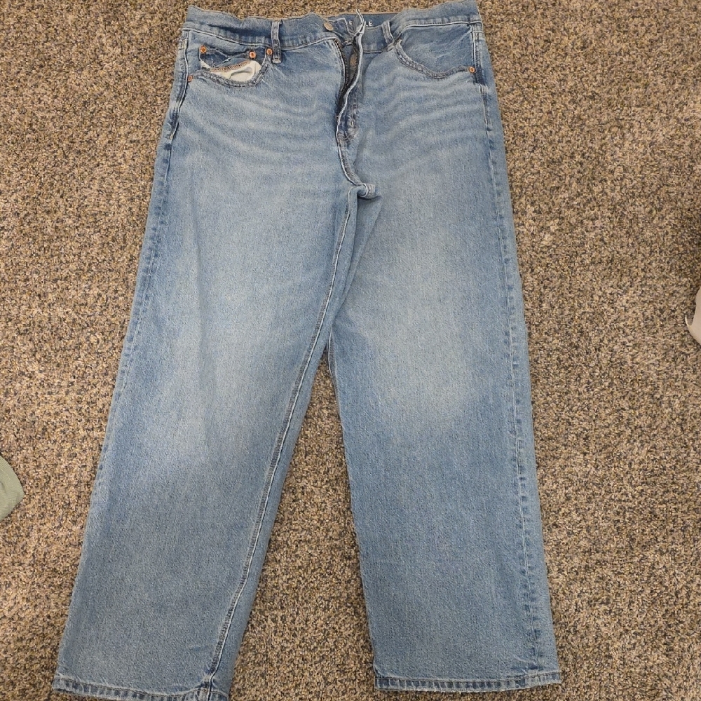 American Eagle Outfitters Light Blue Straight Jeans